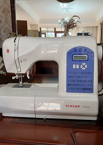 Singer Starlet Dikiş Makinesi Beyaz