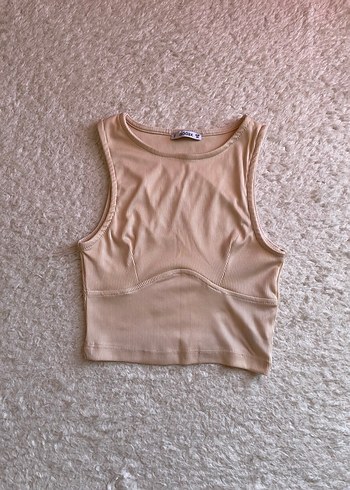 Bej Kolsuz Crop Top