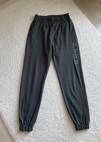 Nike m