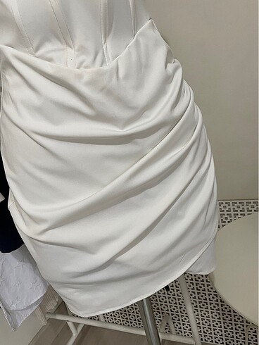 m Beden Bershka elbise