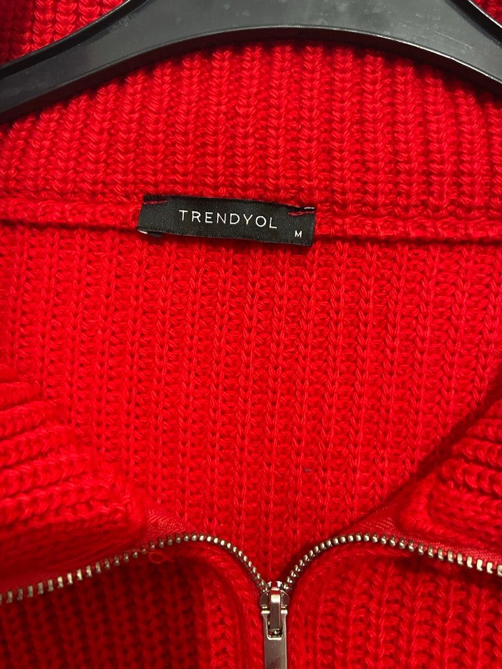 Kırmızı Fermuarlı Crop Kazak - Görsel 2