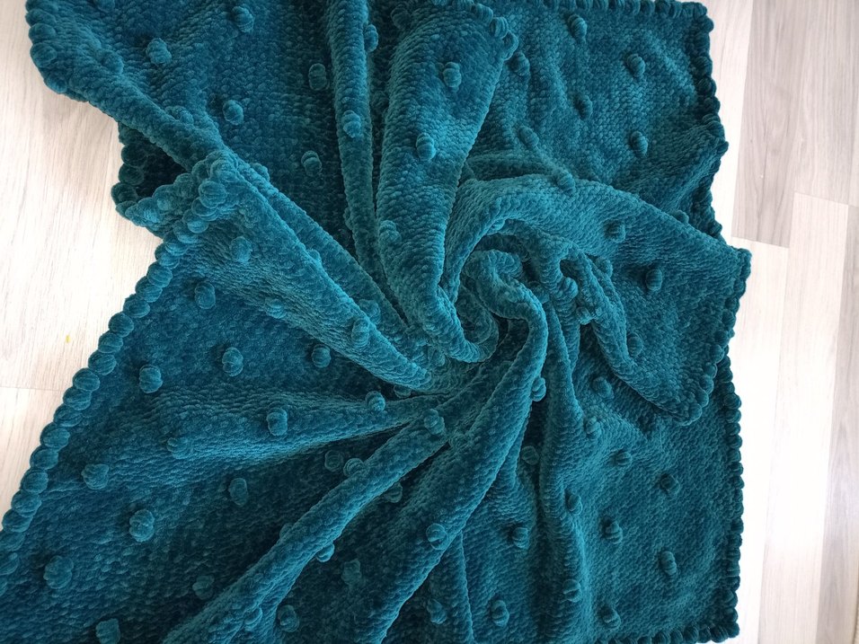 yeşil Nakışlı Örgü Çocuk Battaniyesi - Görsel 4