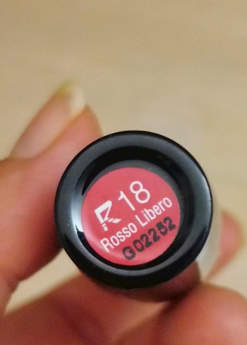 Koyu Kırmızı Ruj - Görsel 4