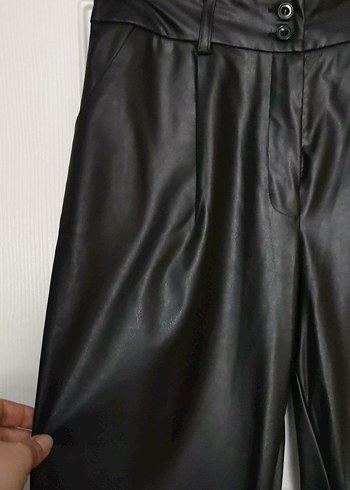 Deri Siyah Midi Kadın Pantolon - Görsel 3