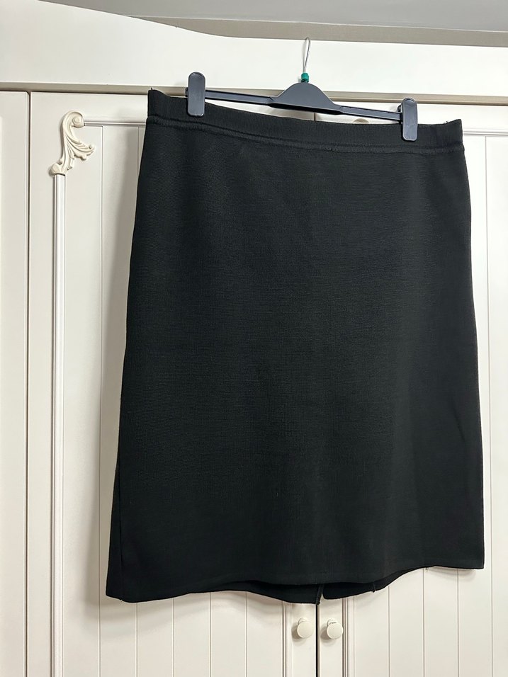 Siyah Triko Etek - Görsel 2