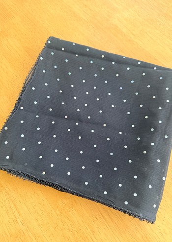 Siyah Pullu İğne Oyalı Baş Örtüsü (2 Adet) - Görsel 8