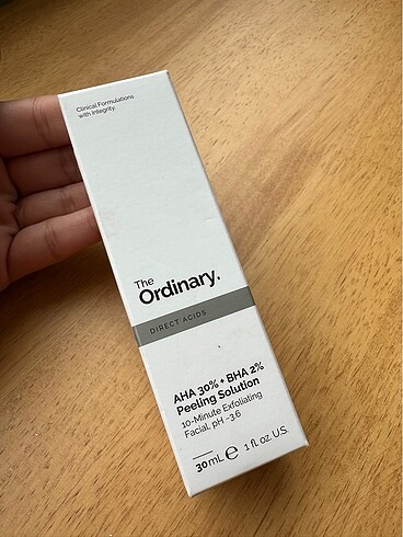 The Ordinary AHA + BHA Peeling Solition
