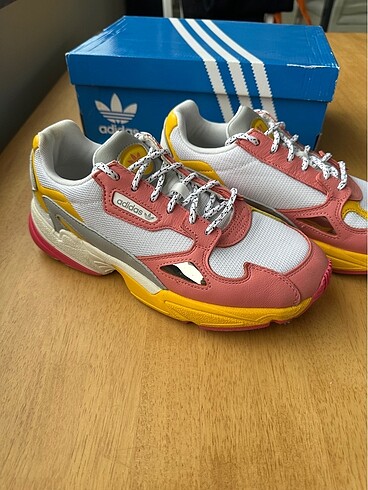 Adidas Falcon W Turuncu Spor Ayakkabı