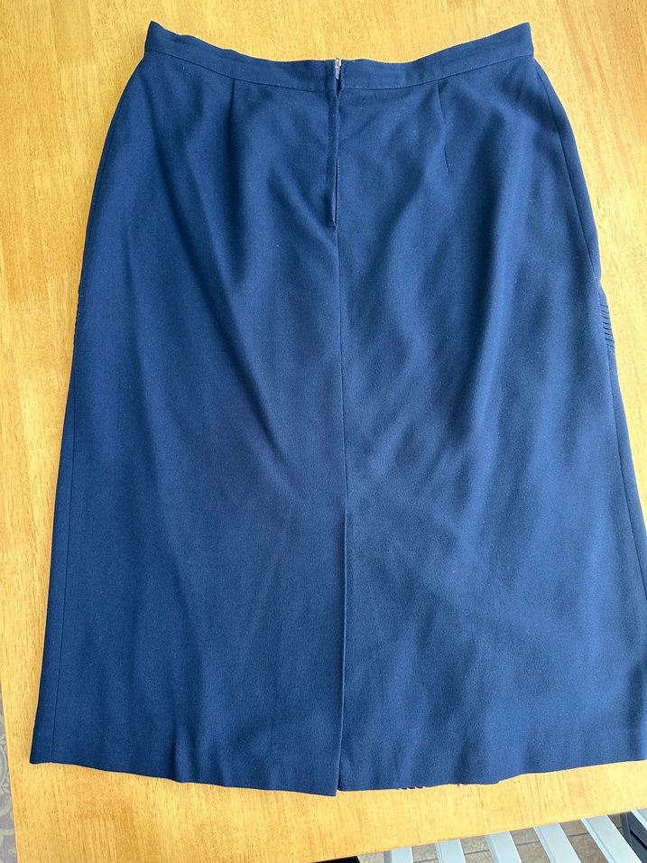 Lacivert Pileli Kumaş Etek - Görsel 4