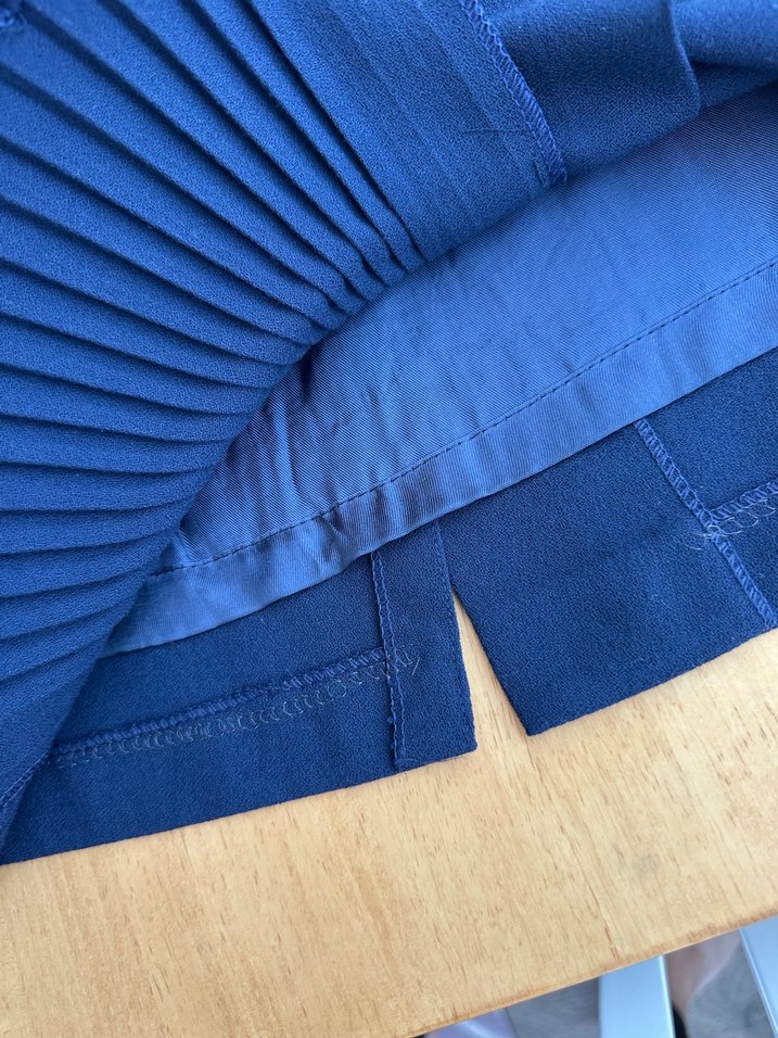 Lacivert Pileli Kumaş Etek - Görsel 3