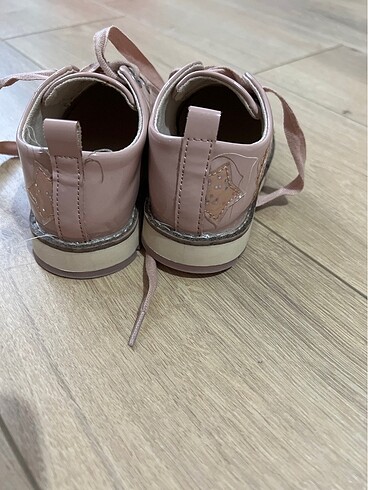 23 Beden pembe Renk Zara ayakkabı