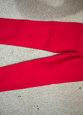 7 Yaş Beden kırmızı Renk Kırmızı pantalon