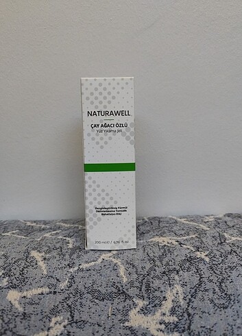 Naturawell Çay ağacı yağı yüz yıkama Jeli