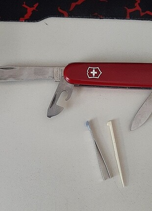 Victorinox 6 fonksiyonlu isviçre çakısı