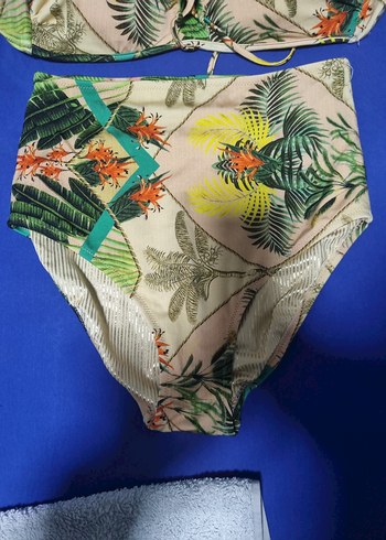 Penti Çiçek Desenli i Bikini Takımı