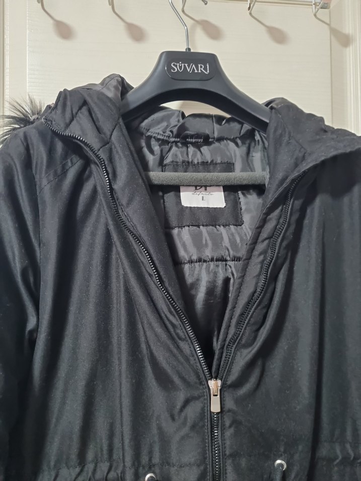 Siyah Fermuarlı Kadın Ceket - Görsel 2