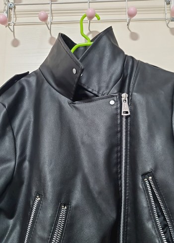 Deri Siyah Biker Ceket, Kısa ve Fermuarlı - Görsel 5