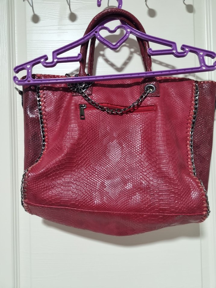 Bordo Deri Yılan Desenli Zincir Detaylı Kadın Çanta - Görsel 2