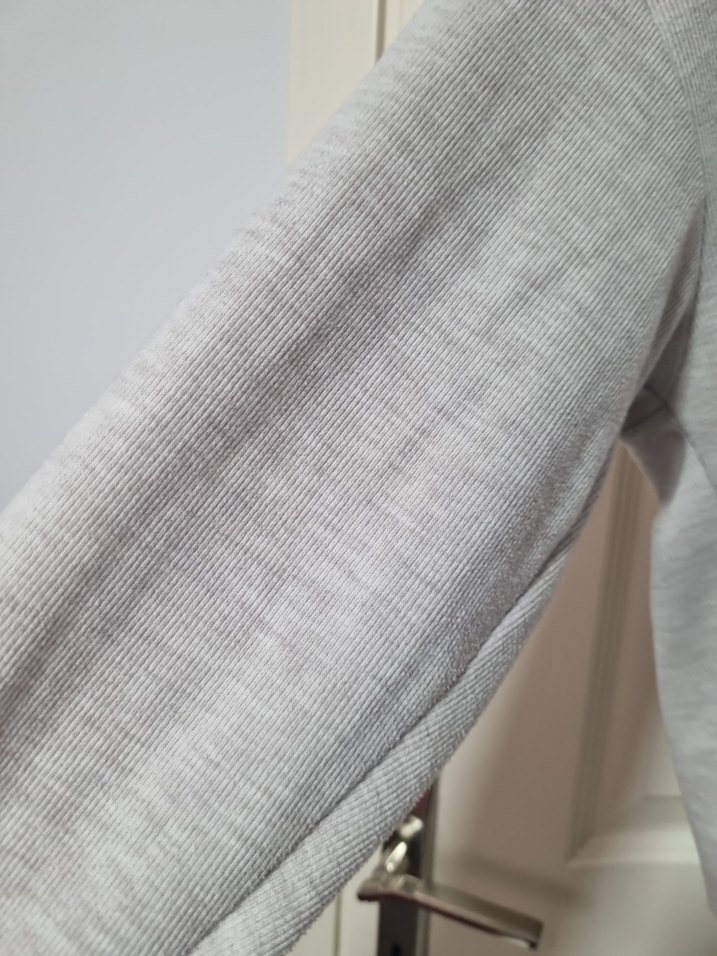 Gri Boğazlı Kadın Triko - Görsel 4