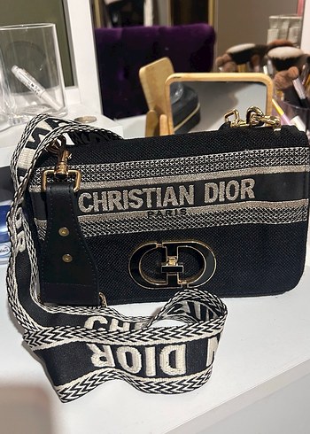 Christian Dior Zincir Detaylı Siyah Kadın Çanta - Görsel 3