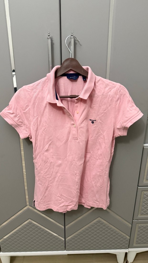 GANT mark Kızlar İçin Pembe Kısa Kollu Polo Tişört - Görsel 2