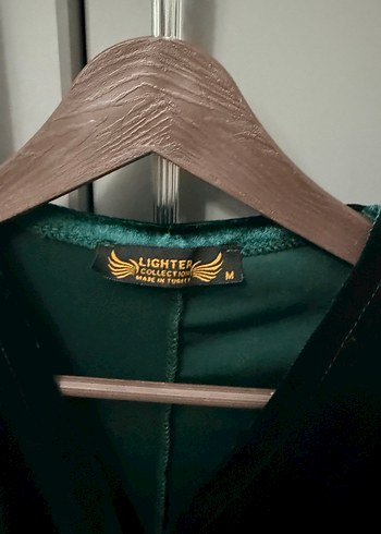 Kadın Koyu Yeşil Uzun V Yakalı Elbise - Görsel 6