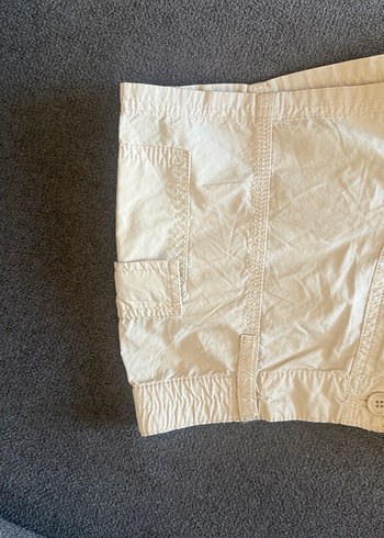 Düğmeli Bej Keten Mini Şort - Görsel 2