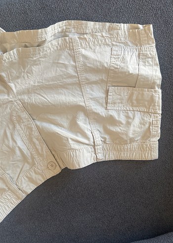 Düğmeli Bej Keten Mini Şort - Görsel 3