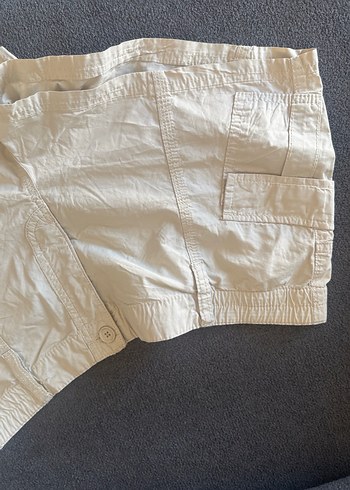 Düğmeli Bej Keten Mini Şort - Görsel 4