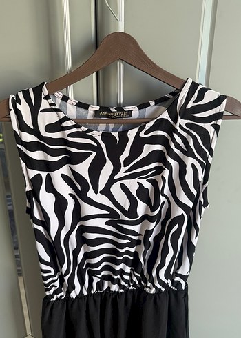 Zebra Desenli Pilili Midi Elbise - Görsel 2