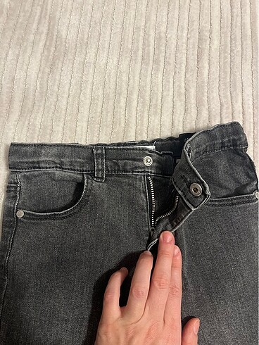 4 Yaş Beden gri Renk Zara İspanyol paça jean