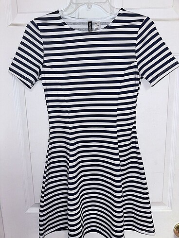 H & M çizgili elbise