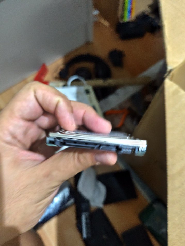 Hitachi Travelstar Sabit Disk 80 GB Ide - Görsel 2