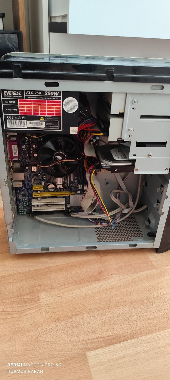 Gri Crea Masaüstü Bilgisayar Arızalı - Görsel 3