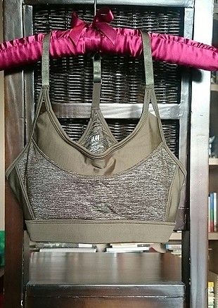 H&M spor sütyeni