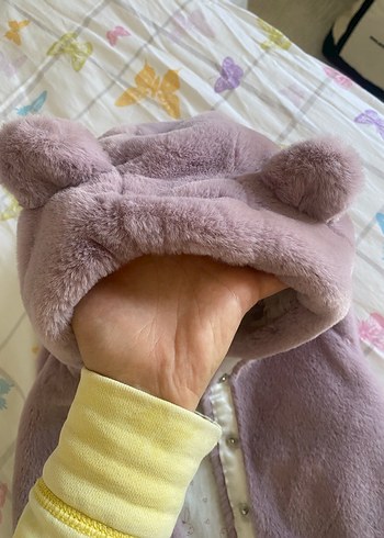 Kız Çocuk Kapüşonlu Mor Peluş Yelek - Görsel 4