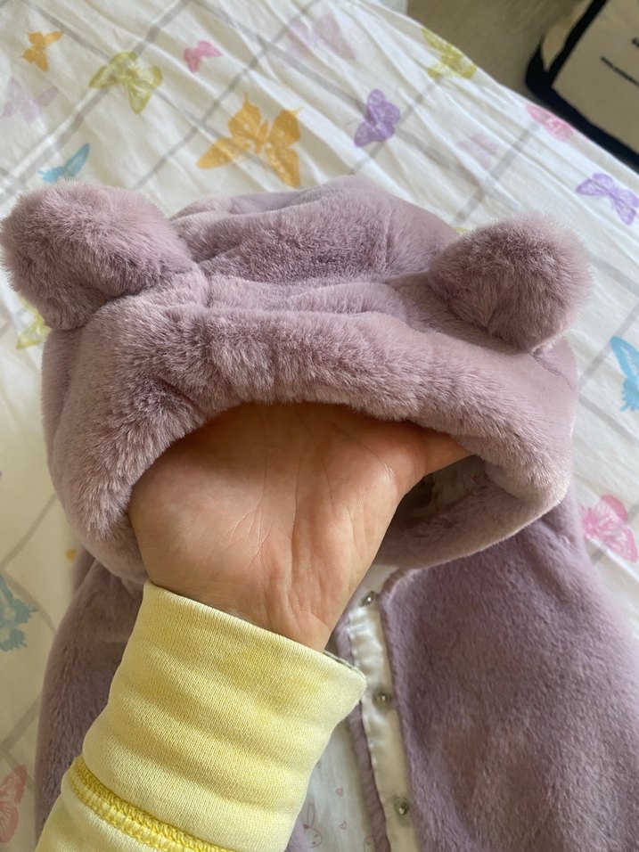 Kız Çocuk Kapüşonlu Mor Peluş Yelek - Görsel 4