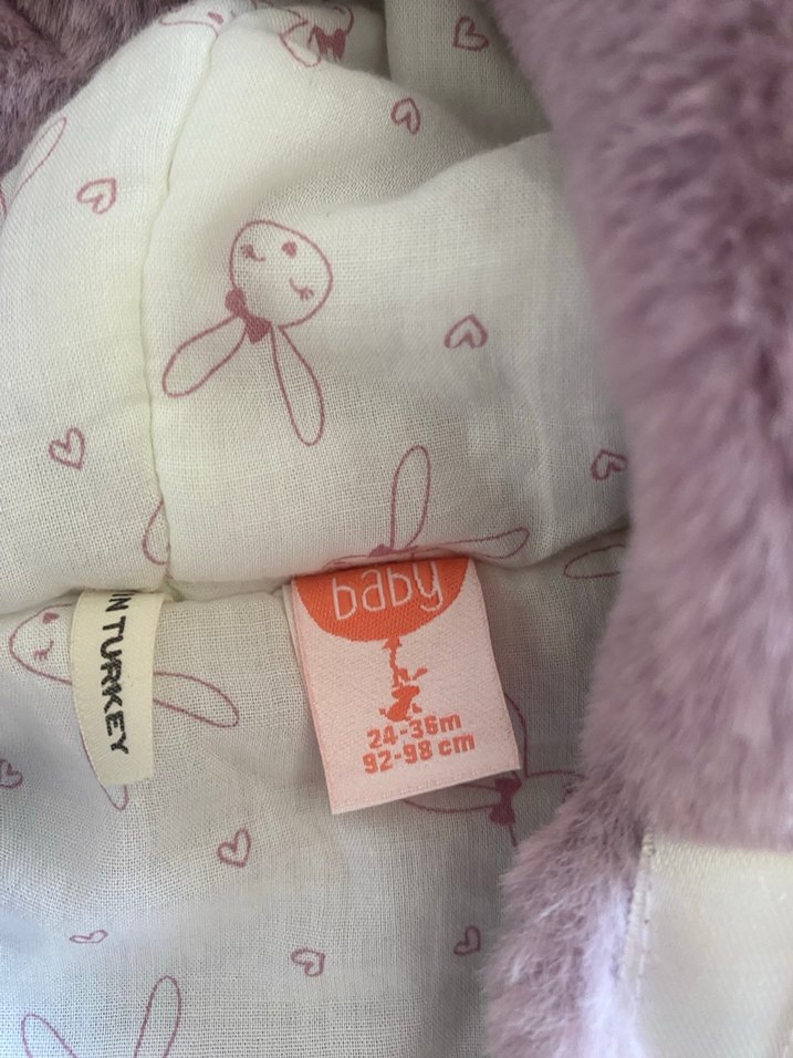 Kız Çocuk Kapüşonlu Mor Peluş Yelek - Görsel 3