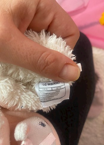 Kız Çocuk Pembe Kürklü Nakışlı Ev Terliği - Görsel 3