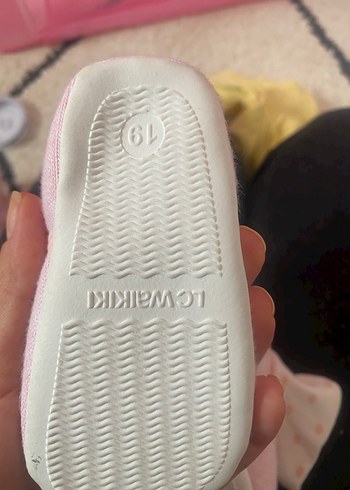 2tane Pembe Peluş Ev Terliği - Görsel 5