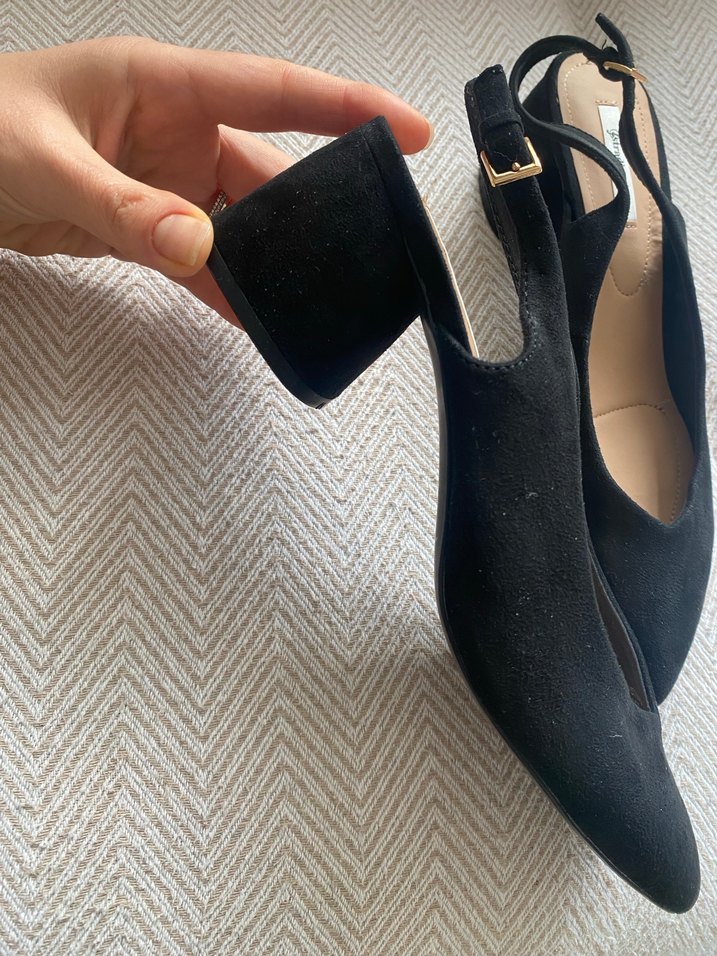 Siyah Süet Tokalı Kadın Topuklu Ayakkabı - Görsel 2