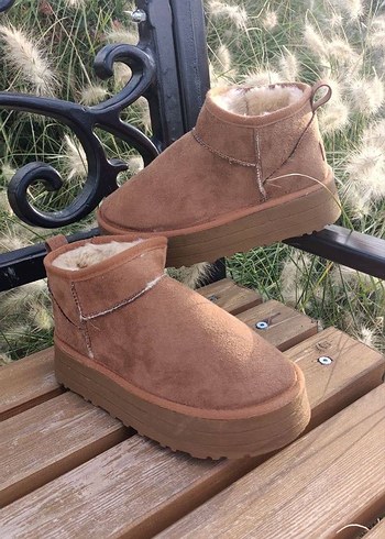 Ugg UGG platform