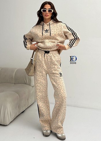 Adidas ADİDAS Leopar Desenli Kadın Eşofman Takımı