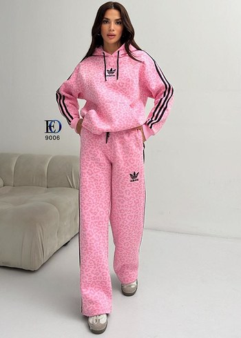 m Beden kırmızı Renk Adidas Kadın Eşofman Takımı