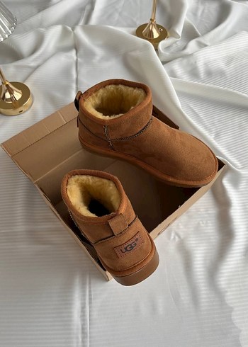 Ugg 38
