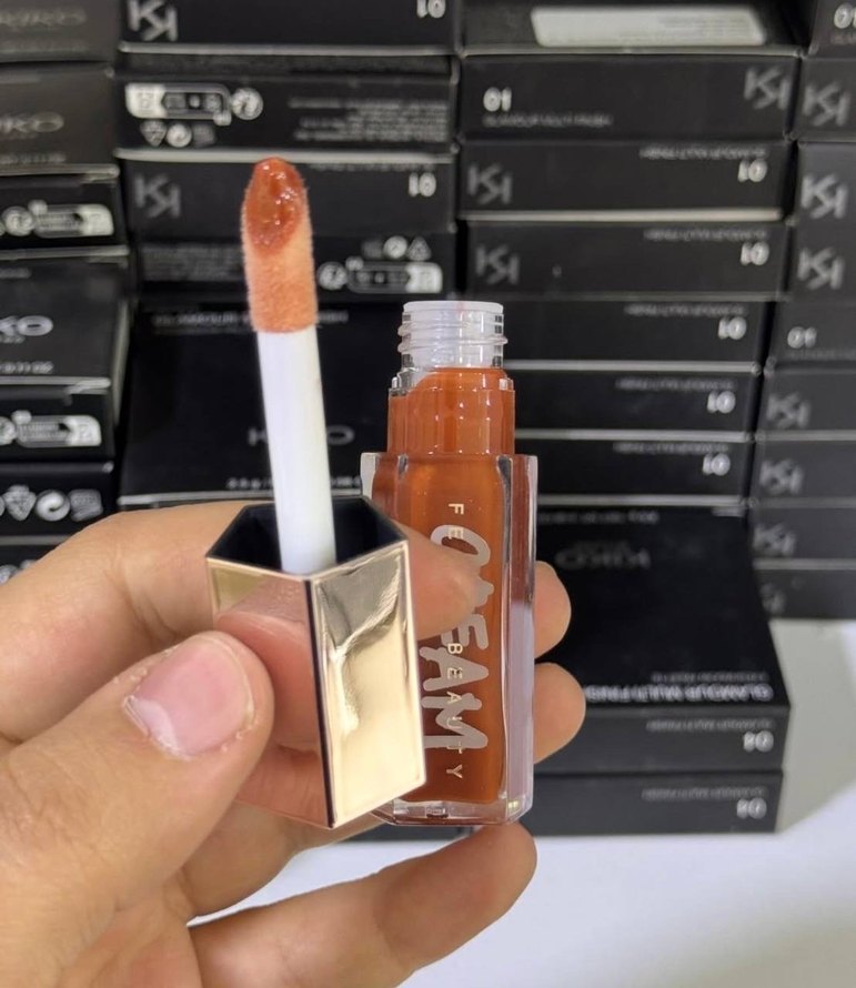 Fenty Beauty Cookie Jar Parlak Kahverengi Lip Gloss - Görsel 2