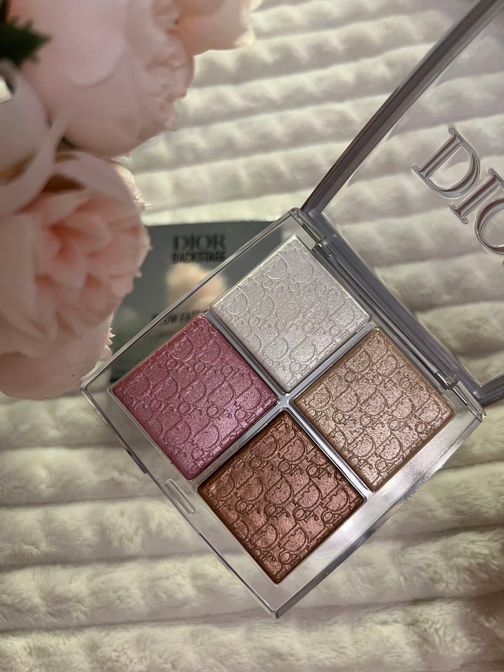 Dior 4'lü Işıltılı Aydınlatıcı Paleti - Görsel 3