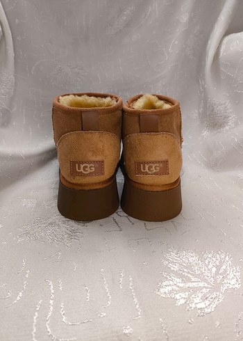 Kahverengi Süet Tüylü Kadın Dolgu Topuk Bot - Görsel 3