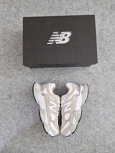 ???? New Balance 9060????