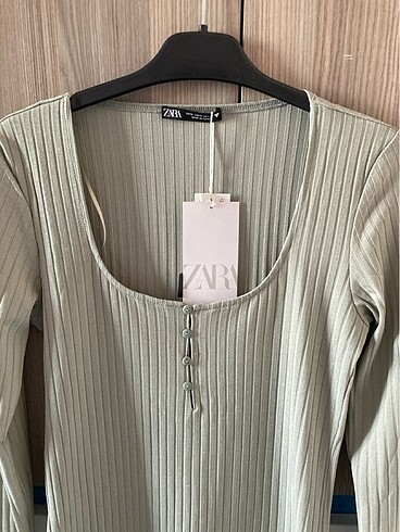 Zara Zara etiketli